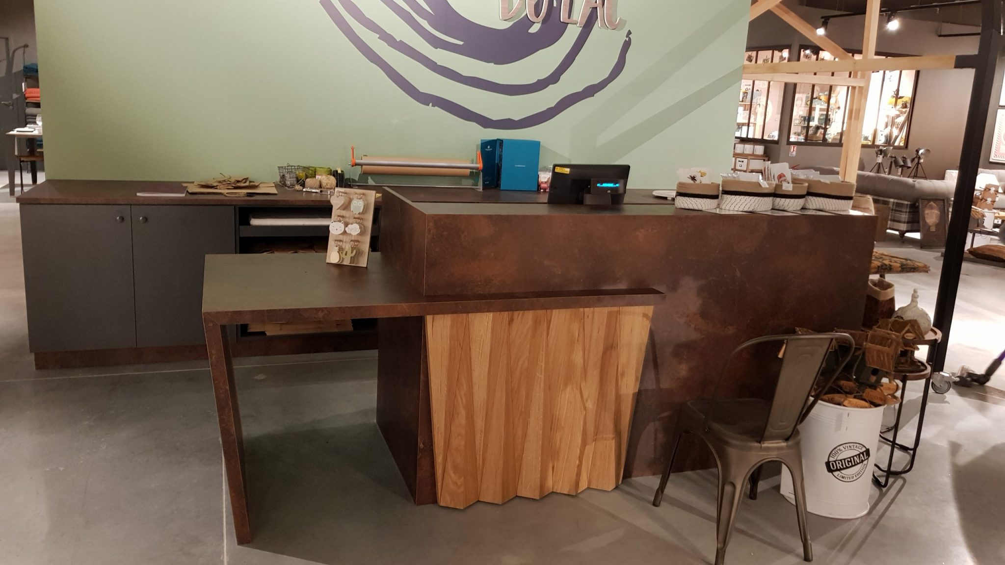 LE REPAIR DU LAC Menuiserie Salmon